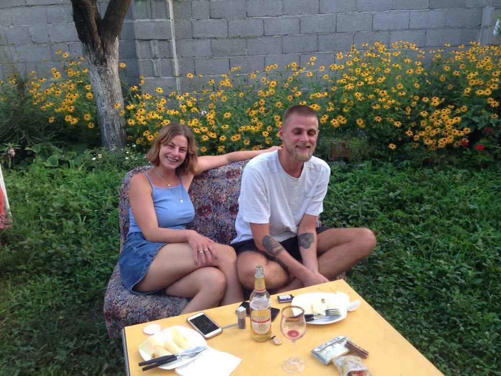 Guesthouse Aisi In Лаґодехі Екстер'єр фото