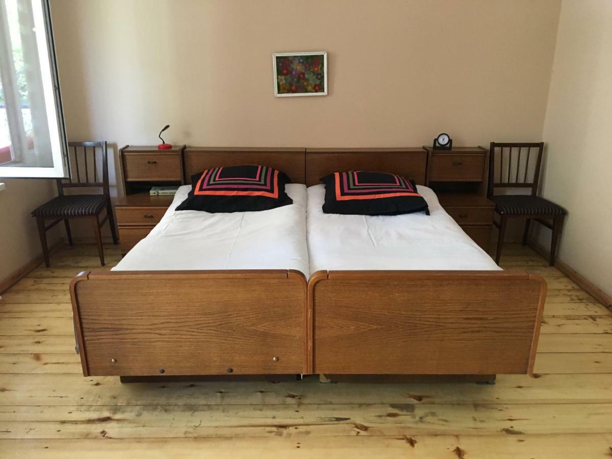 Guesthouse Aisi In Лаґодехі Екстер'єр фото